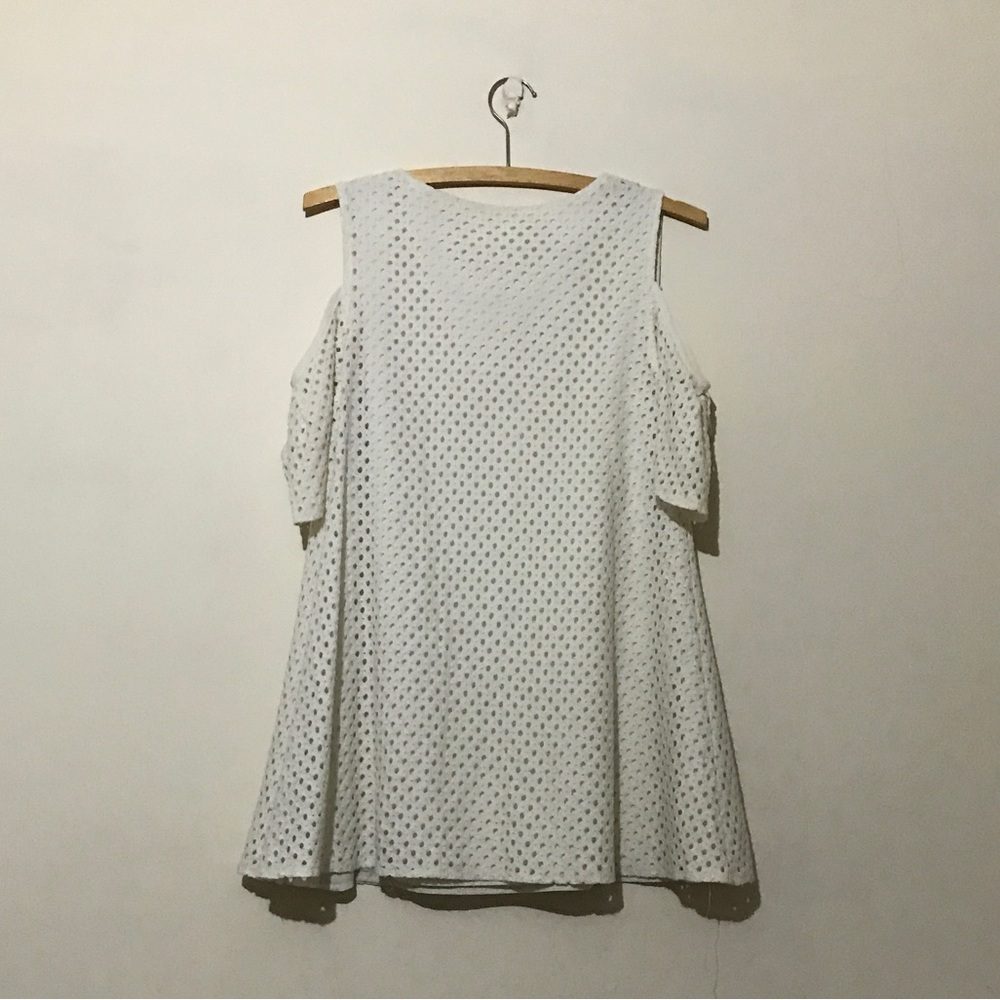A02 White cold shoulder spring summer mini dress